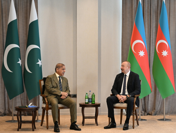 President of Azerbaijan Ilham Aliyev held limited format meeting with Prime Minister of Pakistan in Lachin