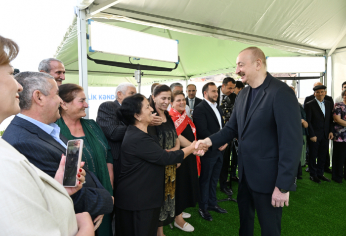     Ilham Aliyev:   Der Mai wird von nun an nur noch ein Monat der Feierlichkeiten sein  
