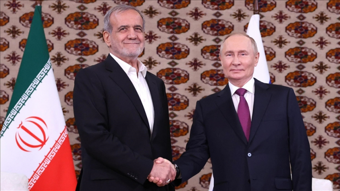 Russian, Iranian presidents discuss joint energy, transport projects