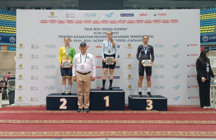 Ciclista azerbaiyana gana medalla de bronce en torneo internacional en Kazajistán