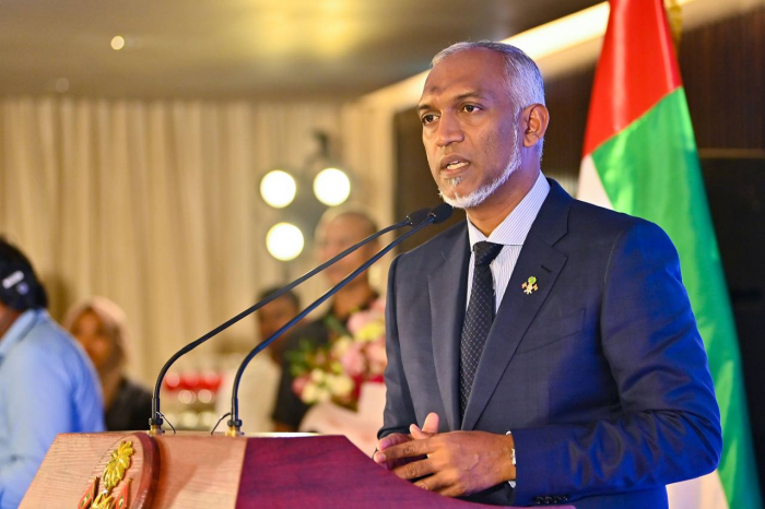 «Un nouveau record mondial» : quand le président des Maldives passe près de 15 heures en conférence de presse