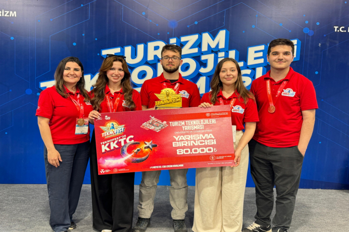 Bakı Ali Neft Məktəbinin tələbələri "Texnofest 2025"-in qalibi oldular
Bakı Ali Neft Məktəbinin tələbələri "Texnofest 2025"-in qalibi oldular