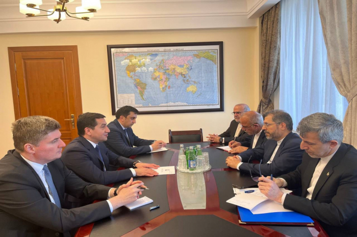  Hikmet Hadjiyev a rencontré Saïd Khatibzadeh 