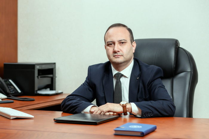 Aqil Şirinov yenidən rektor təyin edilib
Aqil Şirinov yenidən rektor təyin edilib