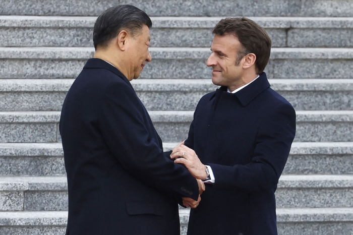 Xi Jinping appelle Emmanuel Macron à «défendre conjointement les règles du commerce international»