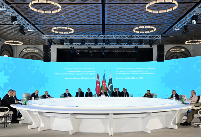   Presidente Ilham Aliyev: "Azerbaiyán siempre ha estado al lado de los hermanos Türkiye y Pakistán"  