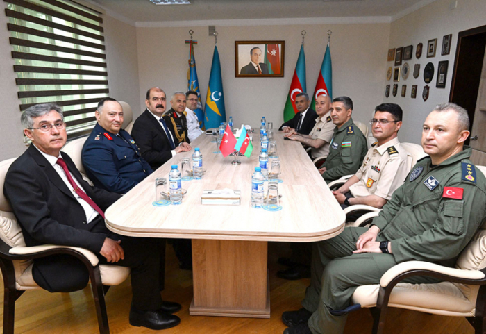  El Ministro de Defensa de Azerbaiyán se reúne con el Secretario General del Consejo de Seguridad Nacional de Türkye  