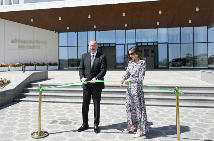   El Presidente de Azerbaiyán y la Primera Dama asistieron a la inauguración del Centro de Mugham de Aghdam  