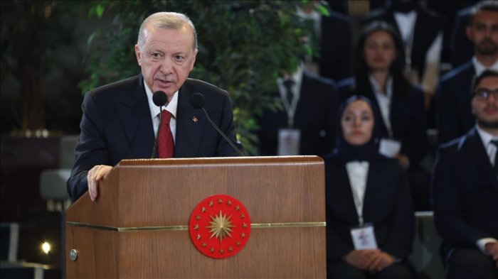 Ərdoğan yeni Konstitusiya vəd edir Ərdoğan yeni Konstitusiya vəd edir