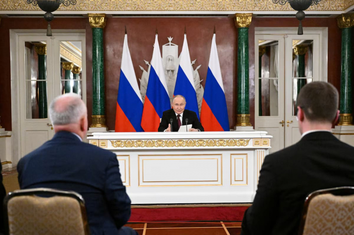 Putin Ukraynaya birbaşa danışıqlar təklif edib Putin Ukraynaya birbaşa danışıqlar təklif edib