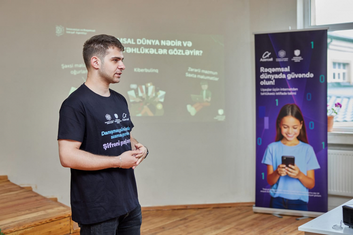 Azercell “Məktəblilər üçün Kibermaarifləndirmə Proqramı”na start verib