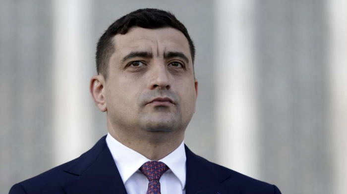Rumıniyada prezident seçkilərinin ilk turunu Corce Simion udub Rumıniyada prezident seçkilərinin ilk turunu Corce Simion udub