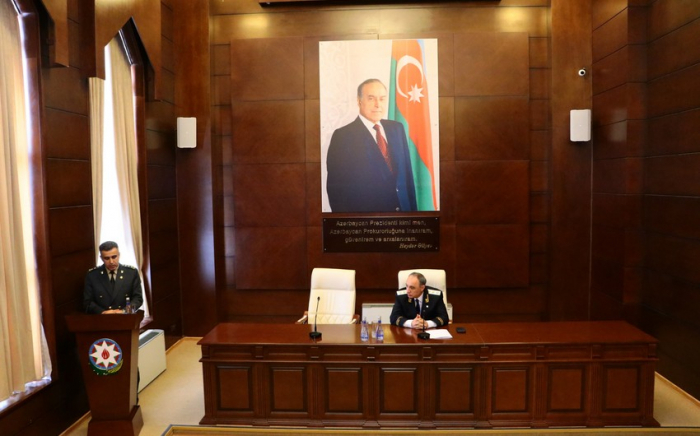 Yeni hərbi prokuror kollektivə təqdim olunub Yeni hərbi prokuror kollektivə təqdim olunub