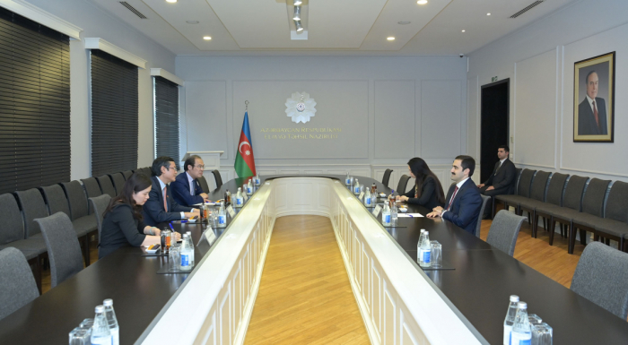   Azerbaijan, Vietnam explore prospects for educational cooperation  