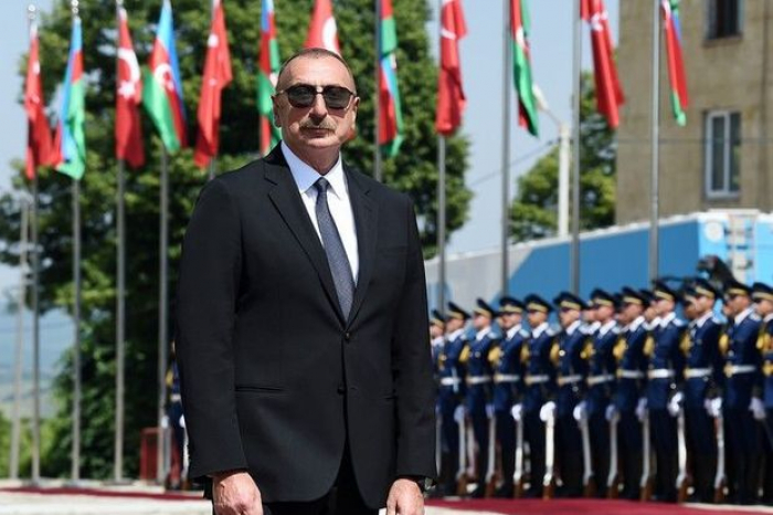 Prezident İlham Əliyev Moskvanın və Bütün Rusiyanın Patriarxı Kirill ilə görüşüb
Prezident İlham Əliyev Moskvanın və Bütün Rusiyanın Patriarxı Kirill ilə görüşüb