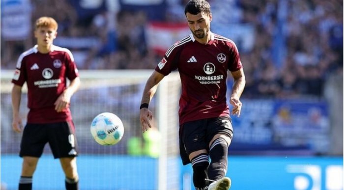  Mahir Emreli Almaniya təmsilçisi "Kayzerslautern"a transfer olunub.