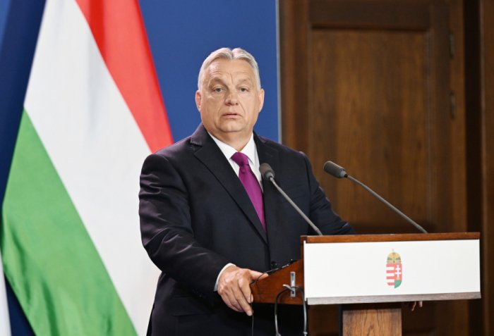       Orban:    "Rusiya-Ukrayna müharibəsi uzana bilər"  