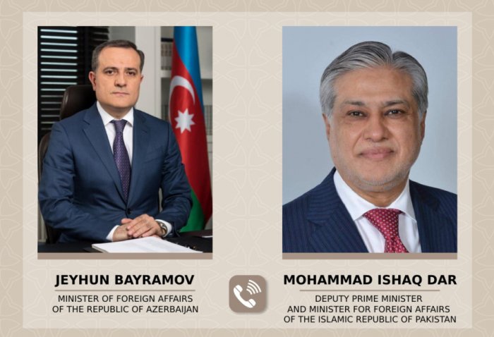 Jeyhun Bayramov and his Pakistani counterpart discuss regional issues of mutual interest