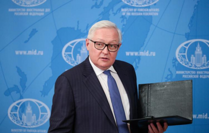       Ryabkov:    "ABŞ-İran danışıqlarına töhfə verməyə hazırıq"   