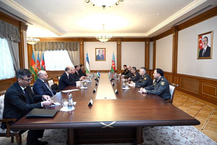 Azerbaijani Defense Minister meets with Uzbek Security Council Secretary