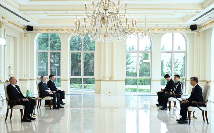   Ilham Aliyev nimmt Beglaubigungsschreiben des Botschafters der Republik Korea entgegen  