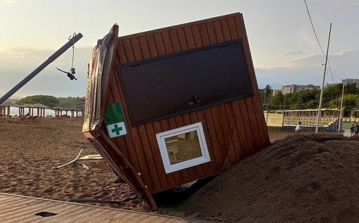 One killed, 16 injured in Kazakhstan hurricane