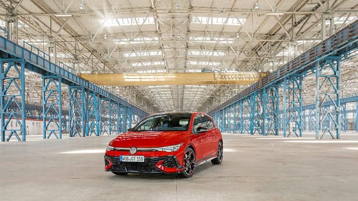   VW Golf GTI Edition 50 - zum Geburtstag was Rasantes  