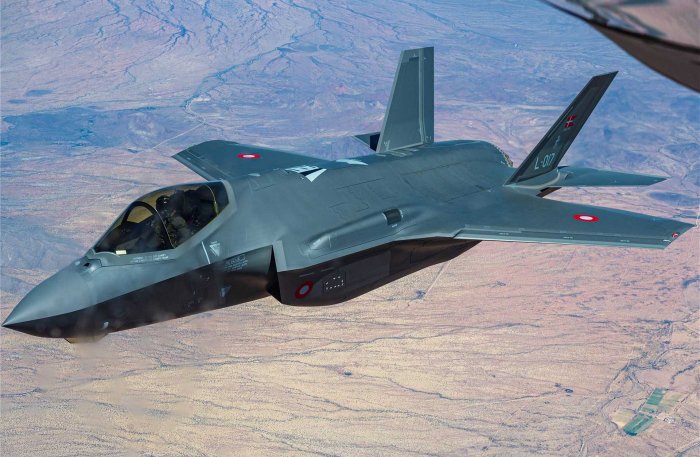 UK to acquire 12 nuclear-capable F-35A jets
