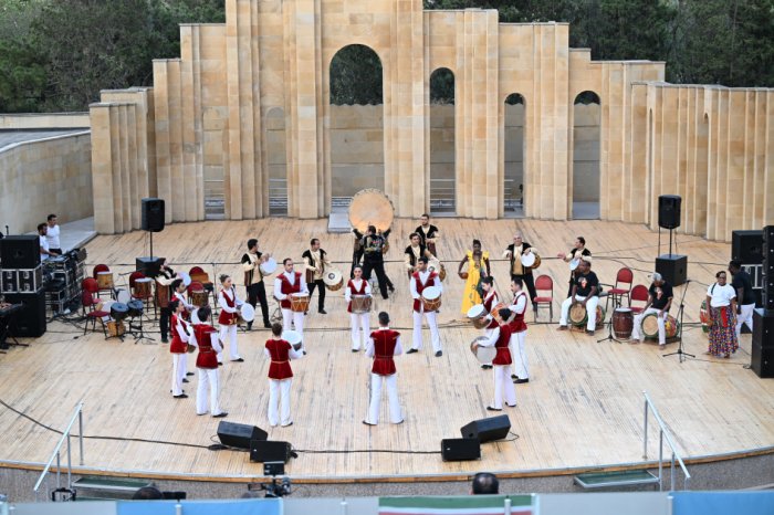 Bakıda Azərbaycan və Qvadelupun incəsənət xadimlərinin konserti olub