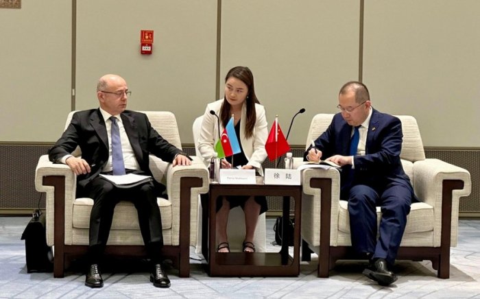   Azerbaijan, China ink agreement to study power transmission network  
