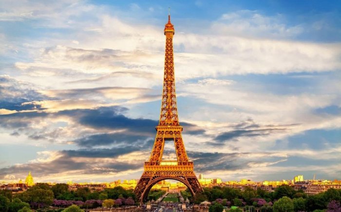 Parisdə Azərbaycana dair kitabların təqdimatı keçirilib