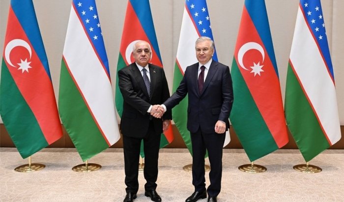 Azərbaycanın Baş naziri Daşkənddə Özbəkistan Prezidenti ilə görüşüb  
