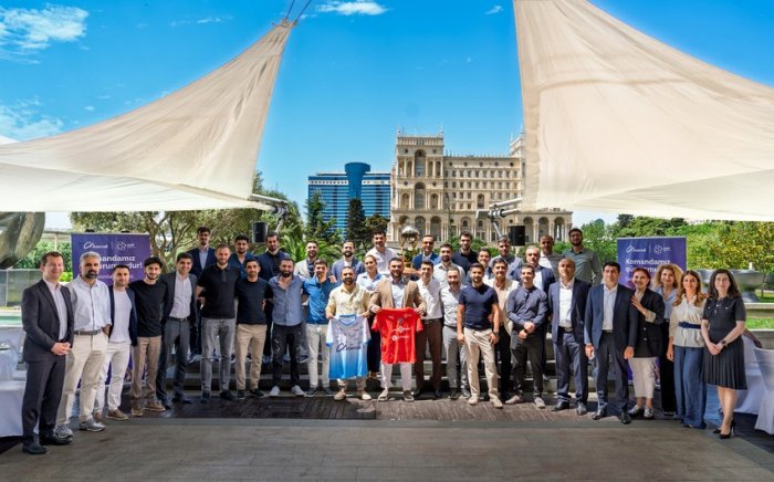 “Azercell” dünya çempionlarını təbrik edib