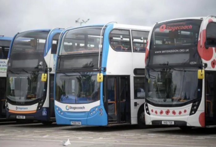 Şotlandiyada avtobus sürücüləri tətil edir