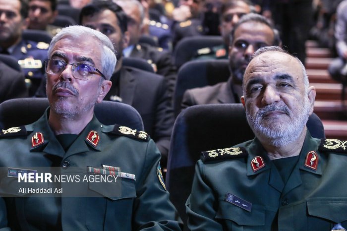    İsrail İrana zərbə endirib:    3 komandir ölüb      