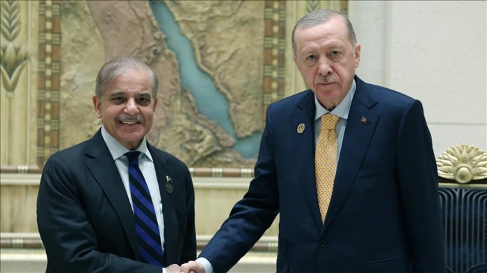 Ərdoğan və Şahbaz Şərif arasında telefon danışığı olub  
