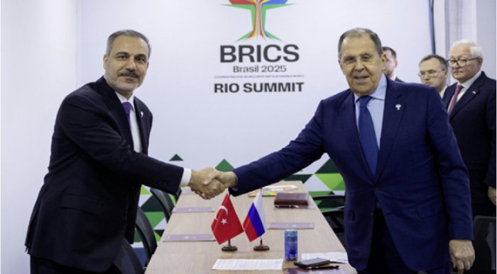 Hakan Fidan Lavrovla görüşüb  
