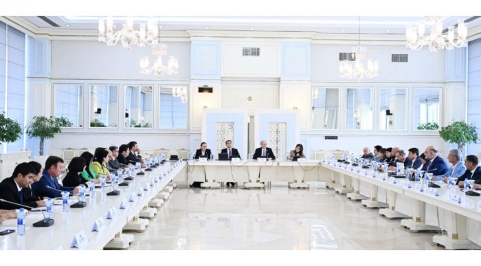 Parlamentin Mədəniyyət komitəsində ictimai dinləmə keçirilib  
