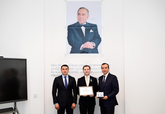 Sahib Pashazade awarded Cultural Ambassador of Uzbekistan medal