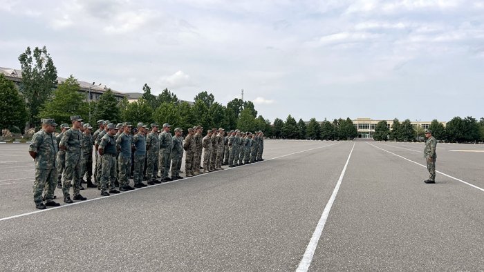  Aserbaidschanische Soldaten nehmen an einem von der Armee geleiteten Orientierungslauf teil  