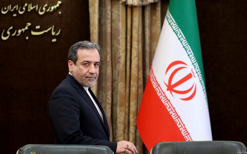 Iranian FM says Tehran cannot give up on nuclear enrichment