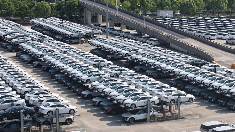   Trump kostet General Motors Milliarden - Gewinn bricht ein  