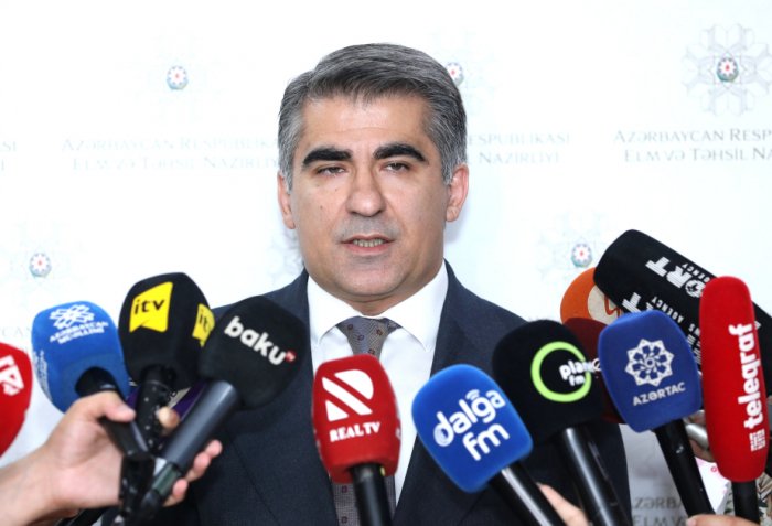    Ali məktəblərdə ixtisasların yeni təsnifatı təsdiqlənib     

