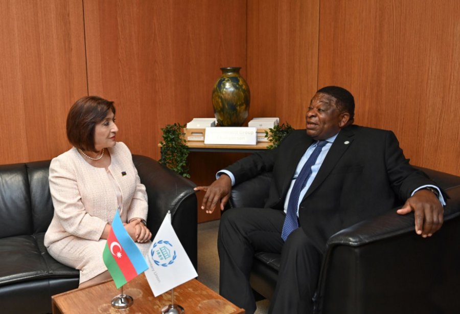 Speaker Sahiba Gafarova meets with IPU Secretary General Martin Chungong in Geneva