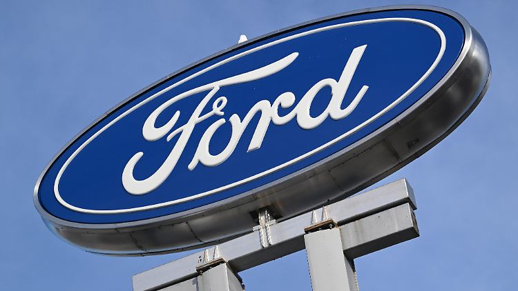   Trumps Zollhammer kostet Ford Milliarden Dollar  
