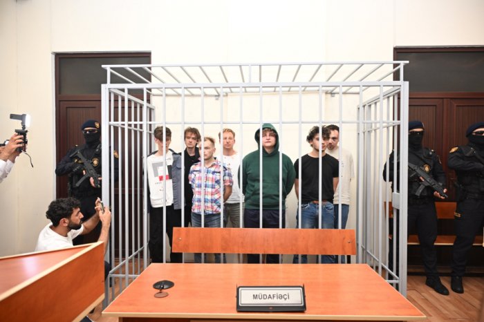 Court hearing underway in Baku for members of two Russian organized crime groups 