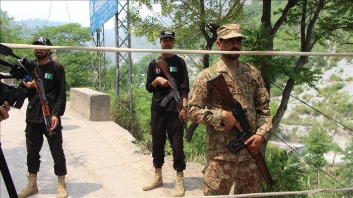 Pakistan&rsquo;s army says 30 suspected militants killed near Afghan border