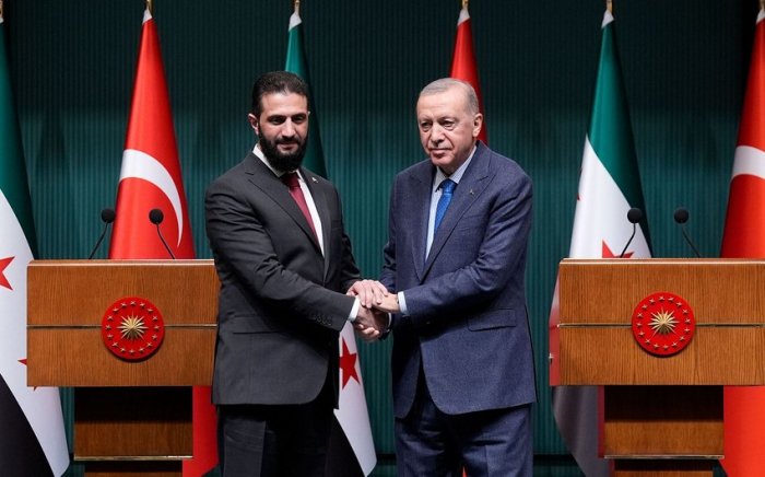   Erdogan besprach mit Ahmed Al-Sharaa die Lage in Syrien  