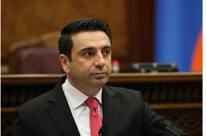 Ermənistanda Rusiya kanallarının yayımının dayandırılması təklif edilib