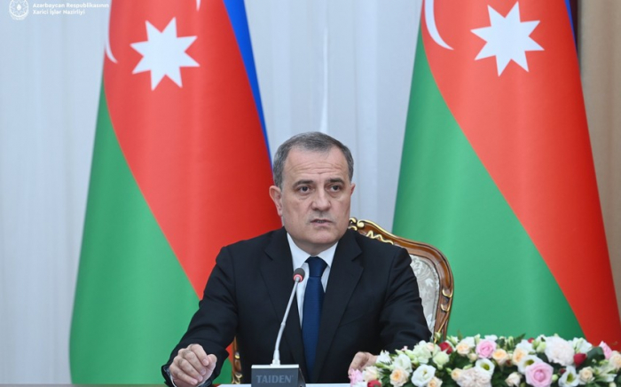   Jeyhun Bayramov gratulierte den Mitarbeitern der diplomatischen Dienste zu ihrem Berufsfeiertag  